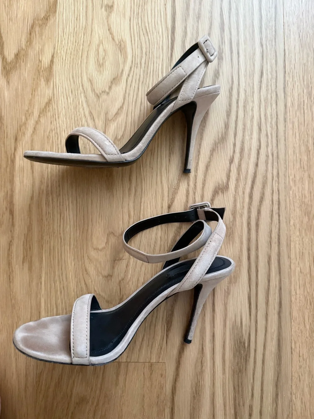 Alexander Wang Antonia sandals in truffle size 38.5